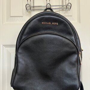 Michael Kors Abbey Medium Pebbled Leather Backpack - BLACK ( Pre-owned)